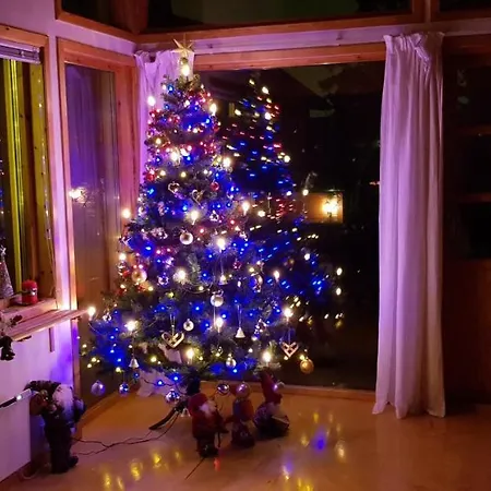 빌라 A Beautiful House With A Garden And A View Of The Fjords